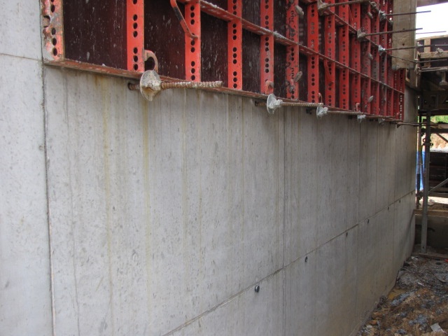 Desmoldante para concreto aparente – A importância do Desmoldante para a boa execução do concreto aparente de valor arquitetônico Desmoldante para concreto aparente – A importância do Desmoldante para a boa execução do concreto aparente de valor arquitetônico